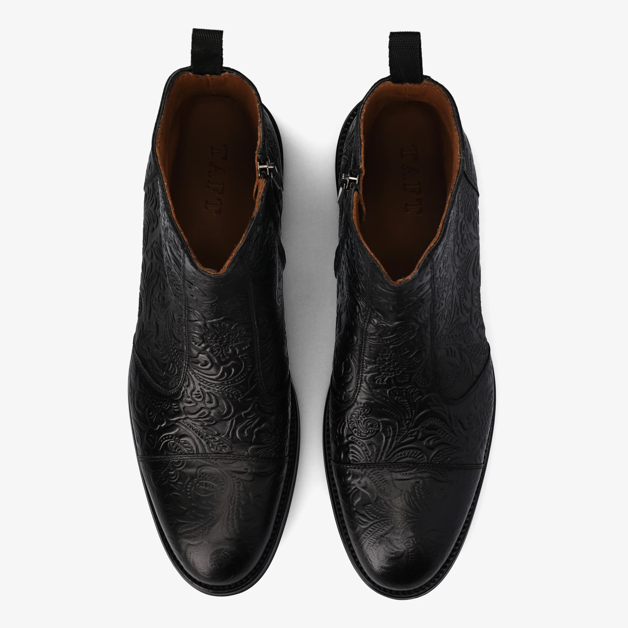 The Lewis Boot in Noir Viejo - Image 5